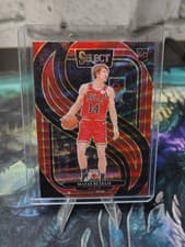 2024-25 Panini Select - Premier Level Matas Buzelis #166 Red Wave Prizm (RC)